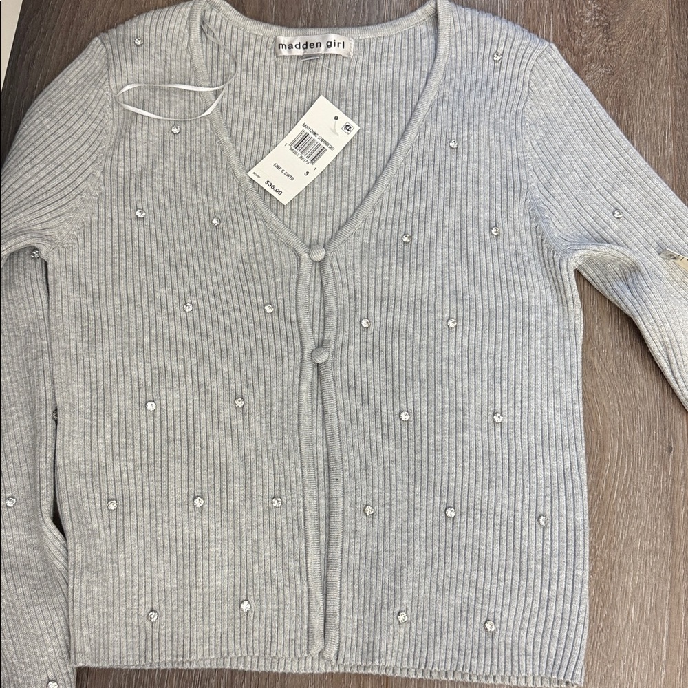 NWT Madden Girl Ribbed Gray Rhinestone Sweater - Picture 7 of 9